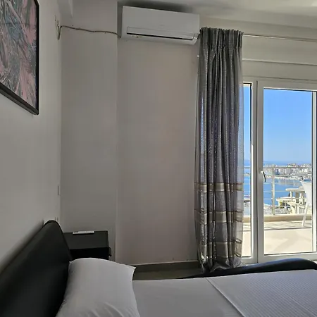 Wonderful View Apartment Sarande
